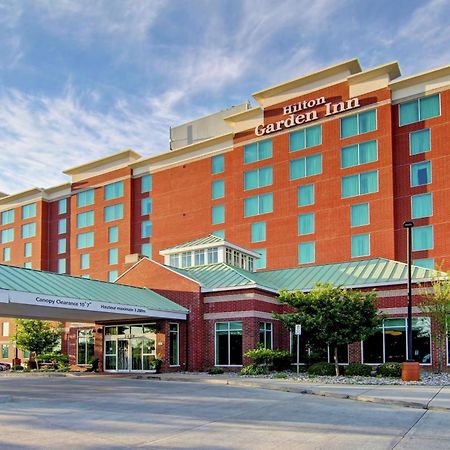 Hilton Garden Inn Ottawa Airport Екстер'єр фото