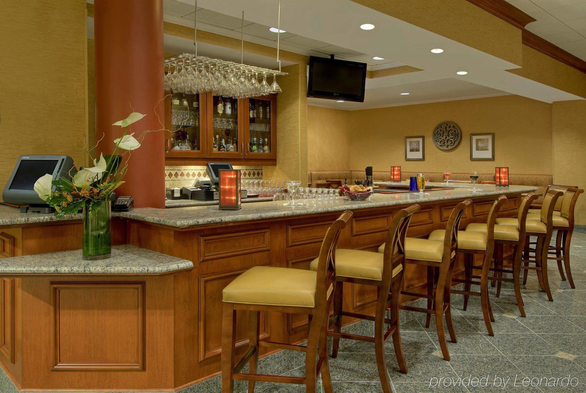 Hilton Garden Inn Ottawa Airport Екстер'єр фото